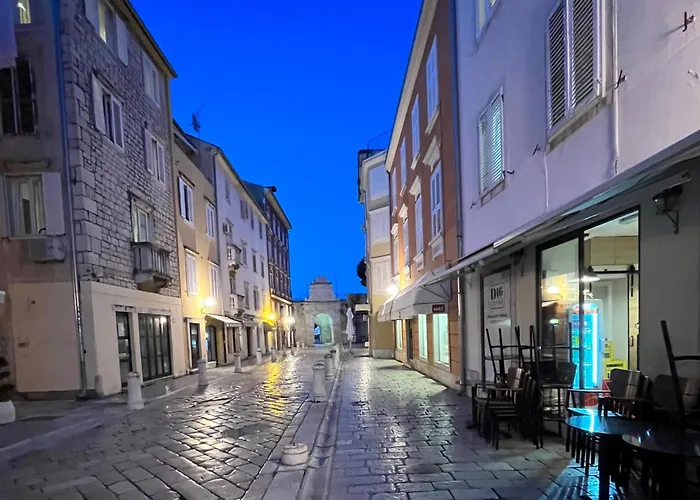 Luxury Majpruz * Ζαντάρ