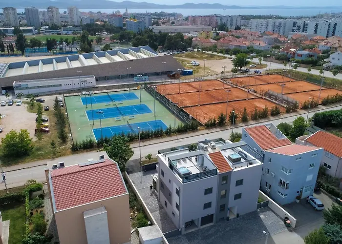 Luxury Majpruz Ζαντάρ