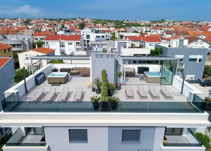 Luxury Majpruz Apartman *