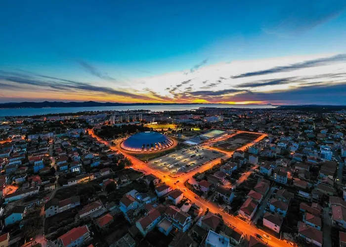 Luxury Majpruz Apartman *