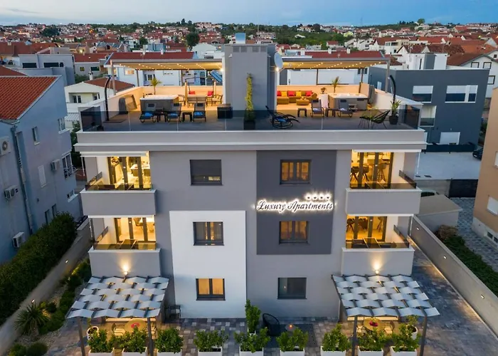 Luxury Majpruz * Ζαντάρ