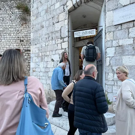 Luxury Majpruz Apartamento *